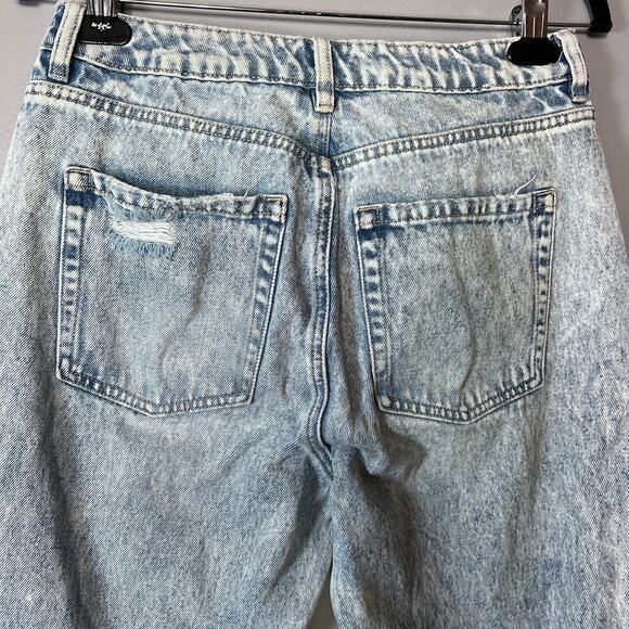 ✨Garage Denim Mom Jeans Size 7 W28 Distressed Cabin Core Backyard BBQ High Rise - Picture 9 of 9